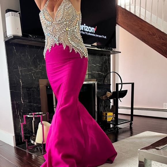 Gorgeous Jovani Couture dress - Picture 3 of 7